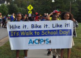 polk-walk-to-school-day-2016